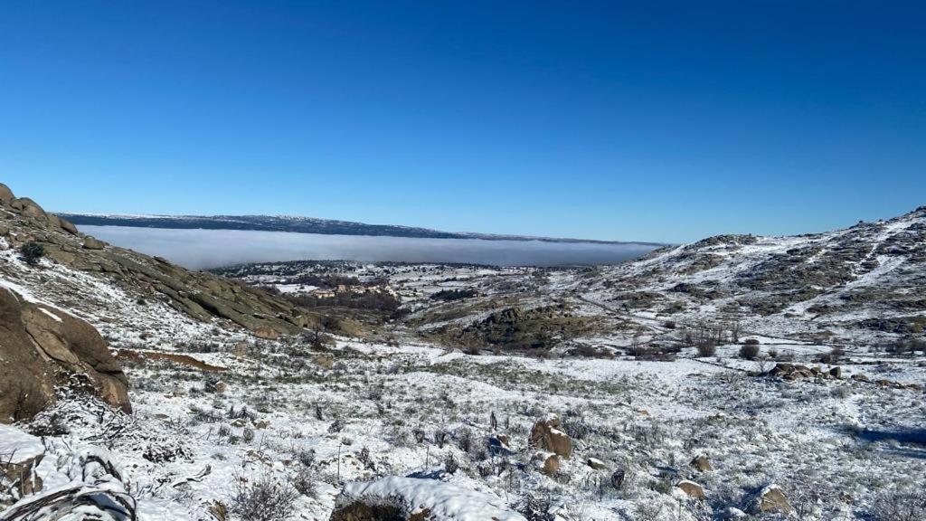 El Eden De Javier Pensionat Robledillo Exteriör bild