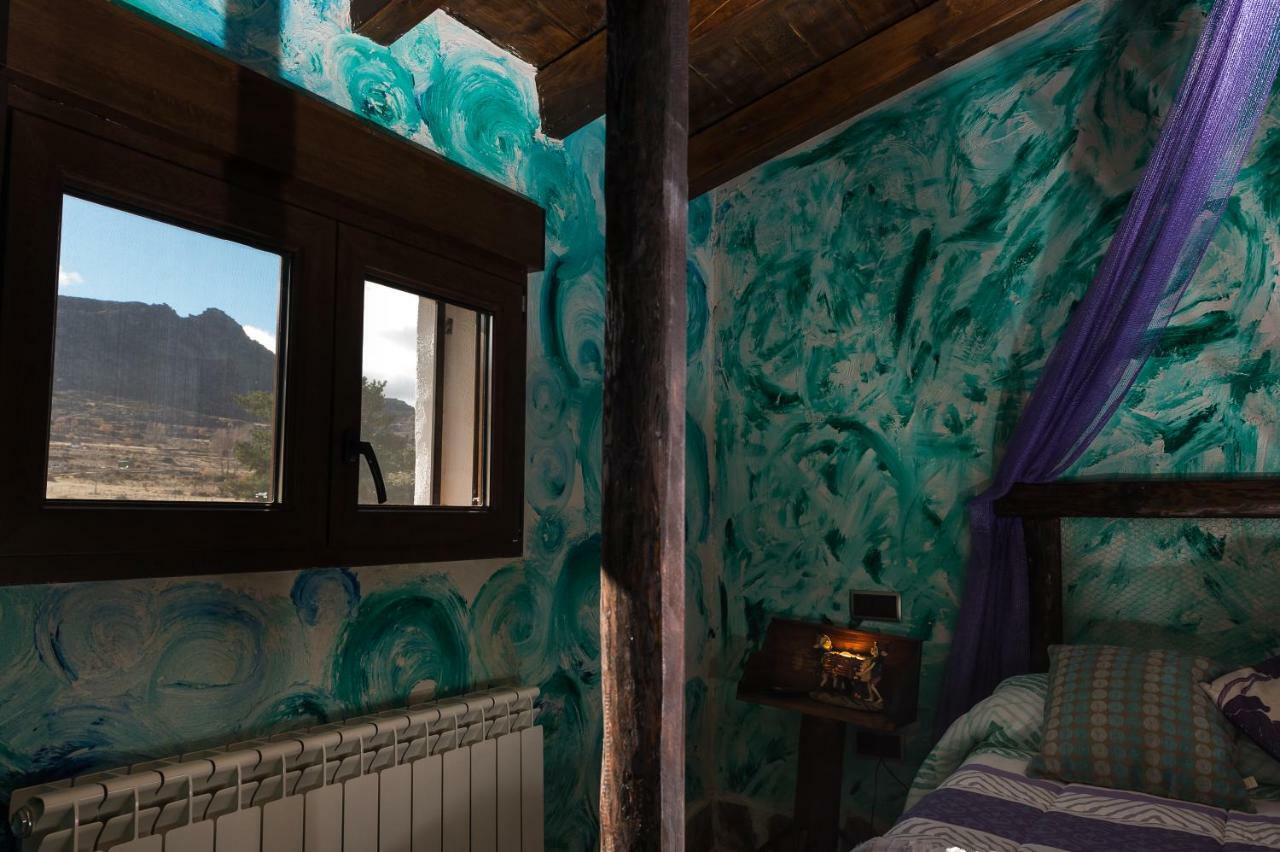 El Eden De Javier Pensionat Robledillo Exteriör bild